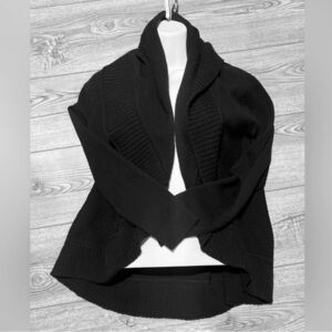 Forte black cashmere sweater cardigan ribbed elegant old money